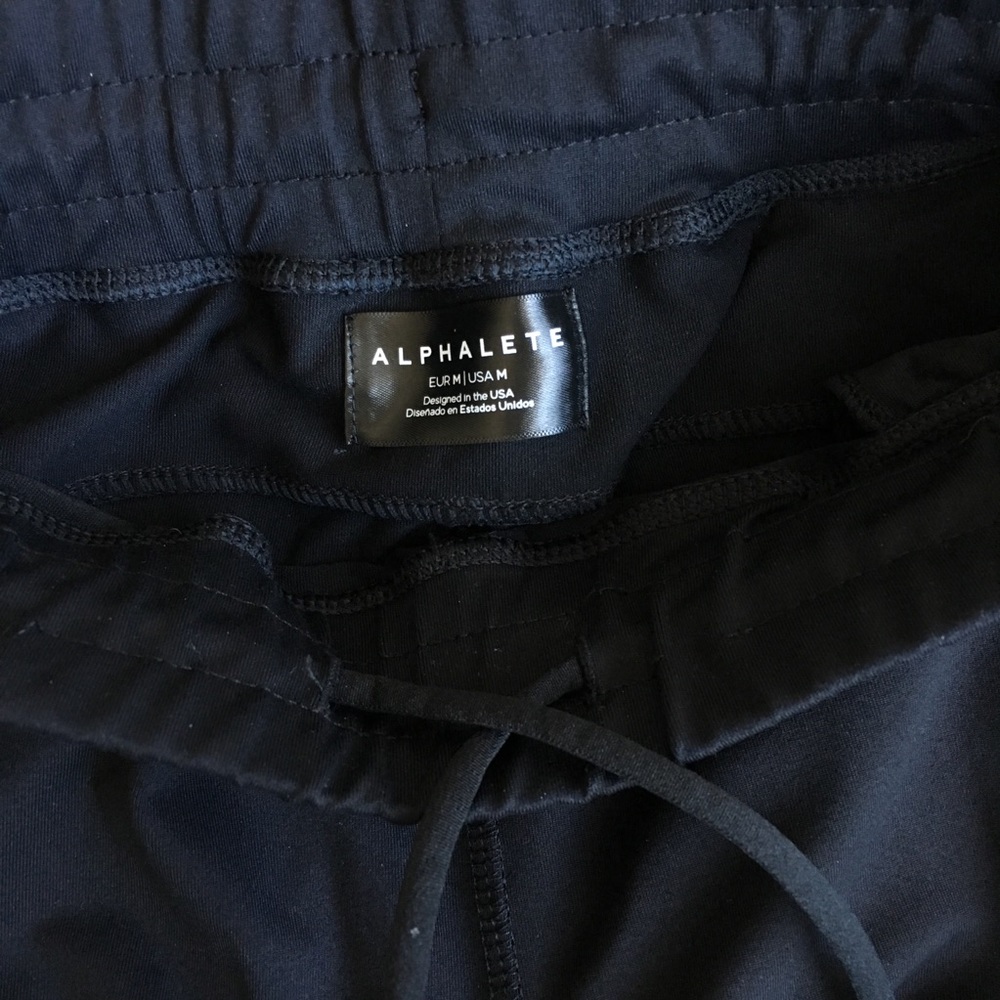 SOLD Alphalete Black Athletic Joggers Pants Size M - Picture 6 of 8